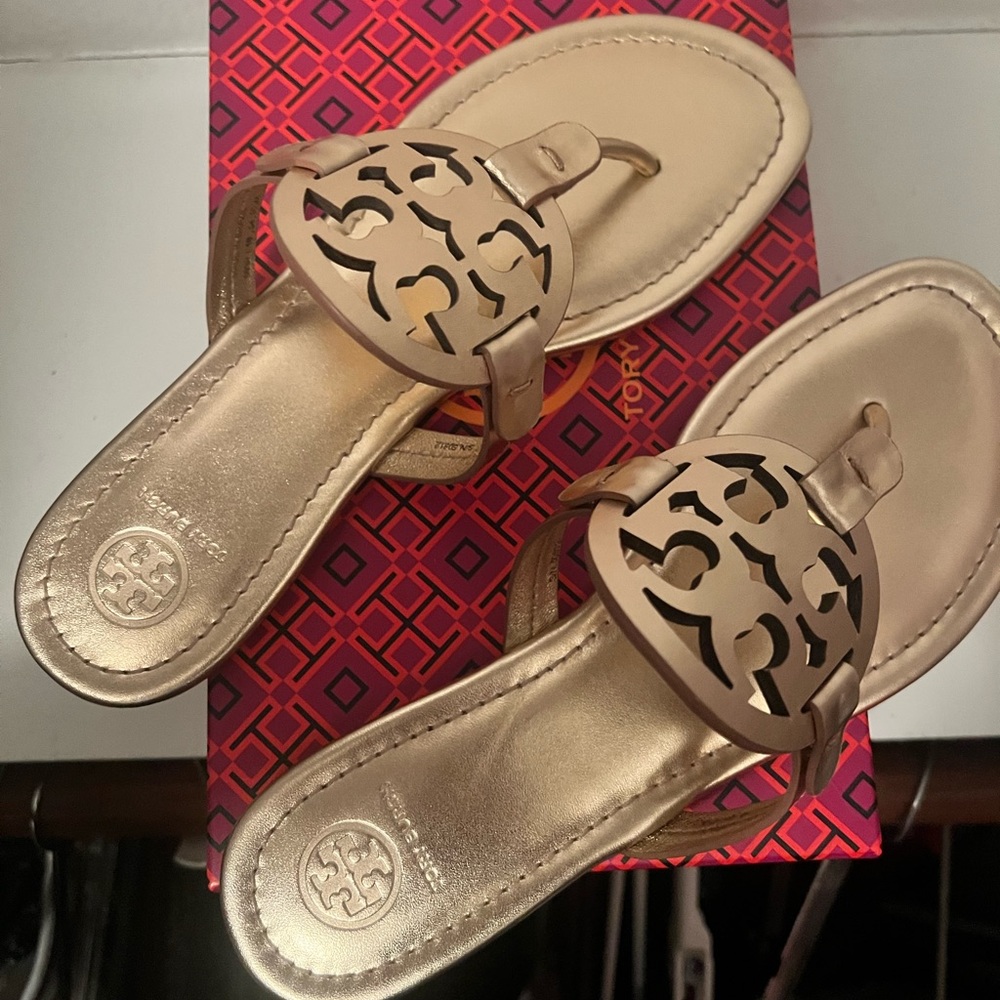 Tory Burch rose gold millers